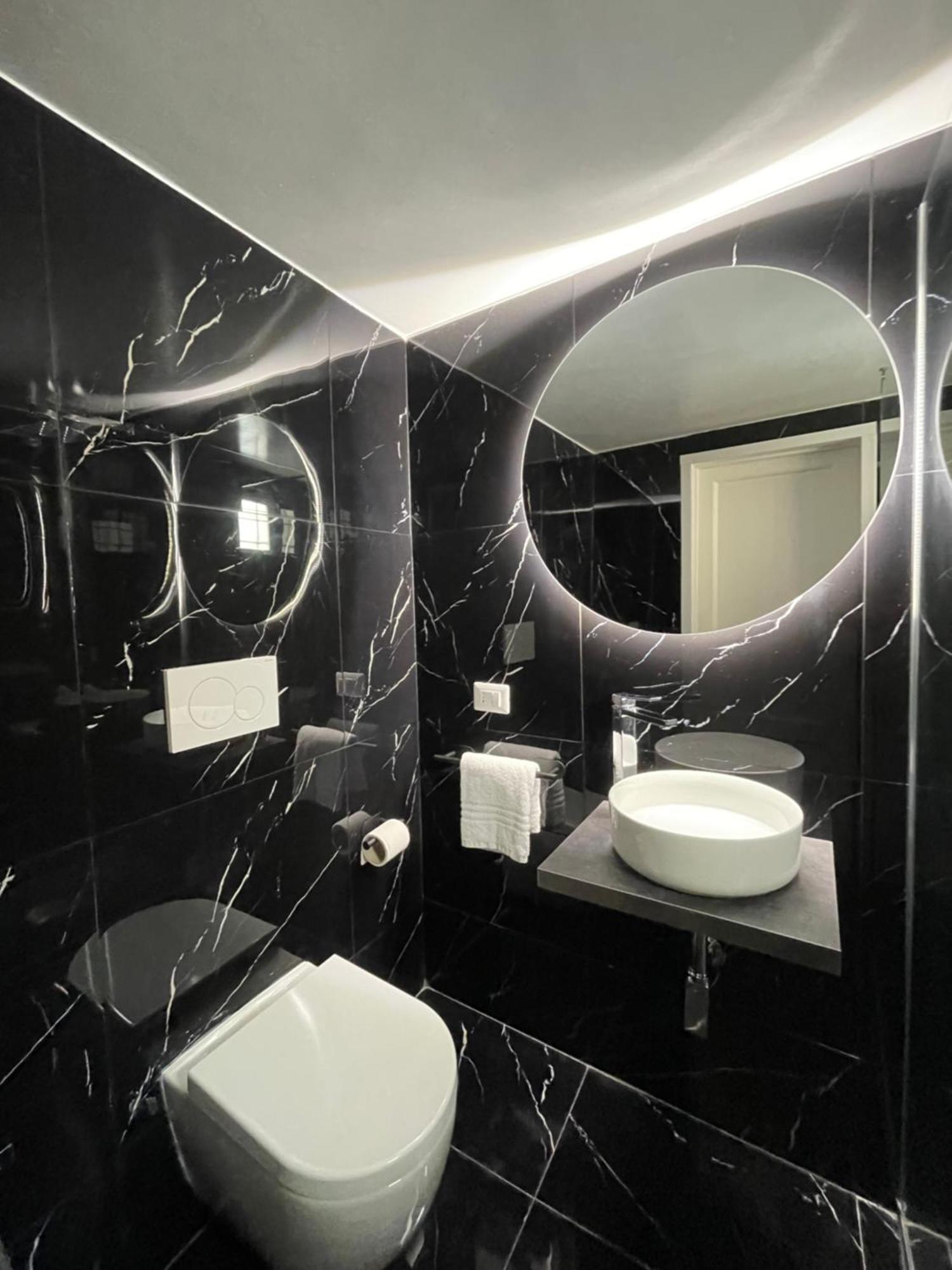 Il Serafino Holiday Suites บารี ภายนอก รูปภาพ